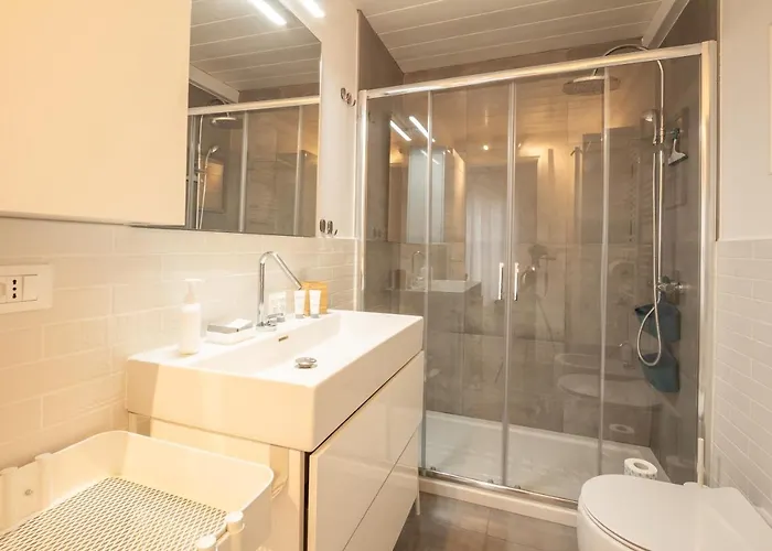 Realkasa Lame Flat Lägenhet Bologna
