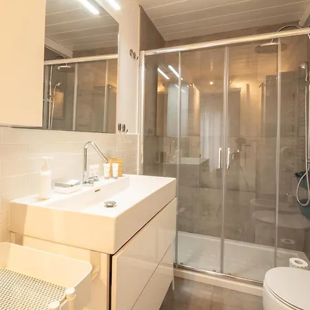 Realkasa Lame Flat דירה בולוניה